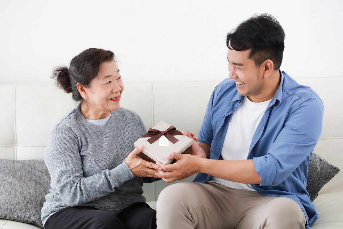 The Attitude of Gratitude: 6 Ways It Can Change Your Life